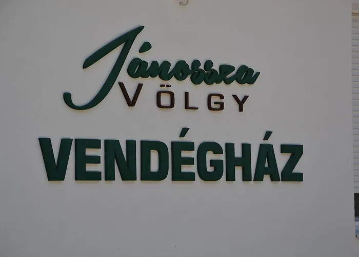 Janossza-voelgy Vendeghaz 公寓 Ozd